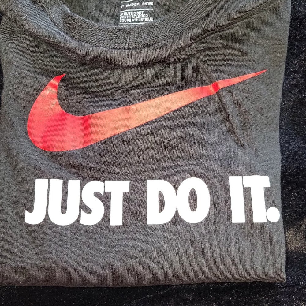 Nike T shirt